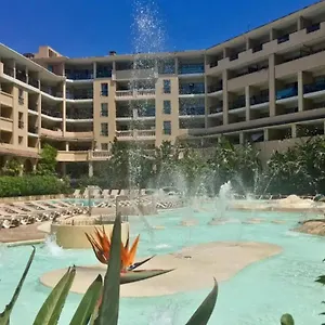 https://vue-panoramique-plage-a-100m.fr-provencehotel.com